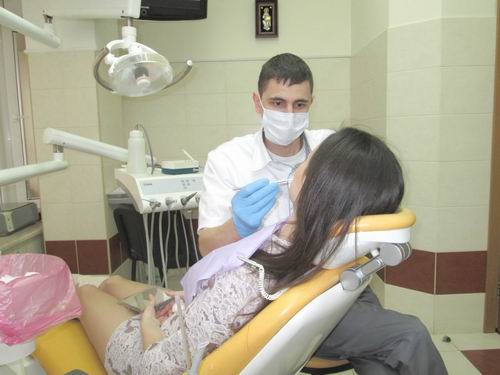 лучшие стоматологи Симферополя,по имплантологии, протезированию и ортодонтии